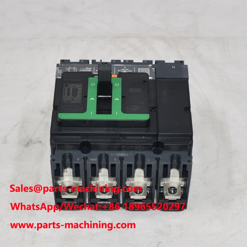 Disyuntor MCCB serie C25N6TM250