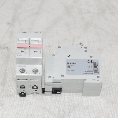 Disyuntor miniatura 2A 2P C PL9-C2/2 PL9-C2-2 PL9-C22